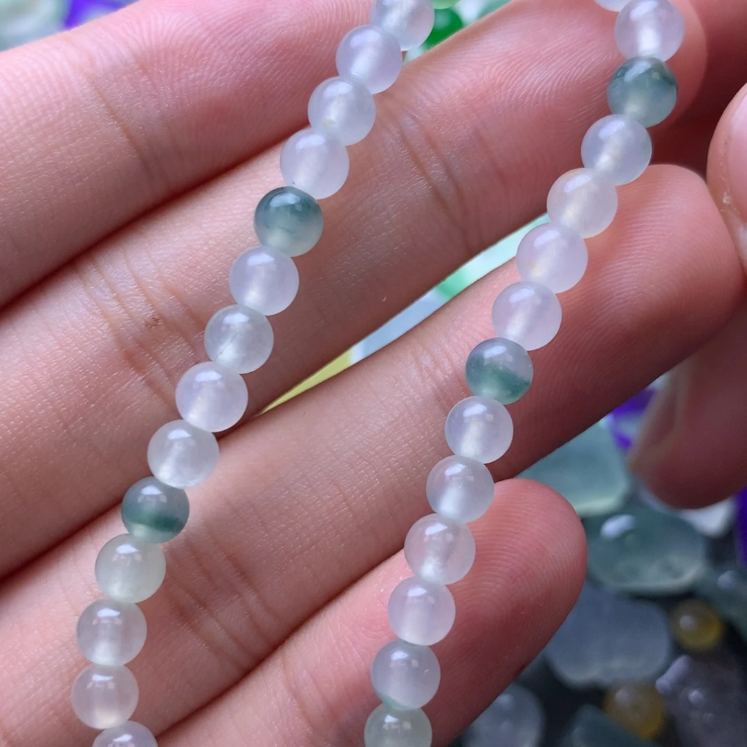 定制翡翠未镶嵌挂件