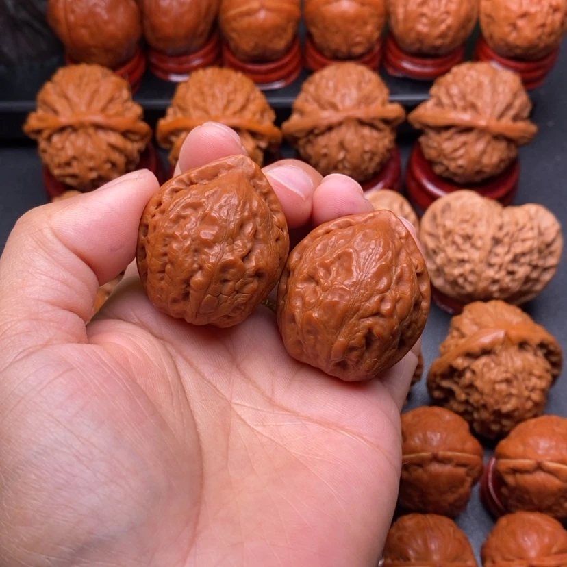 【闪购商品】文玩核桃把件花王