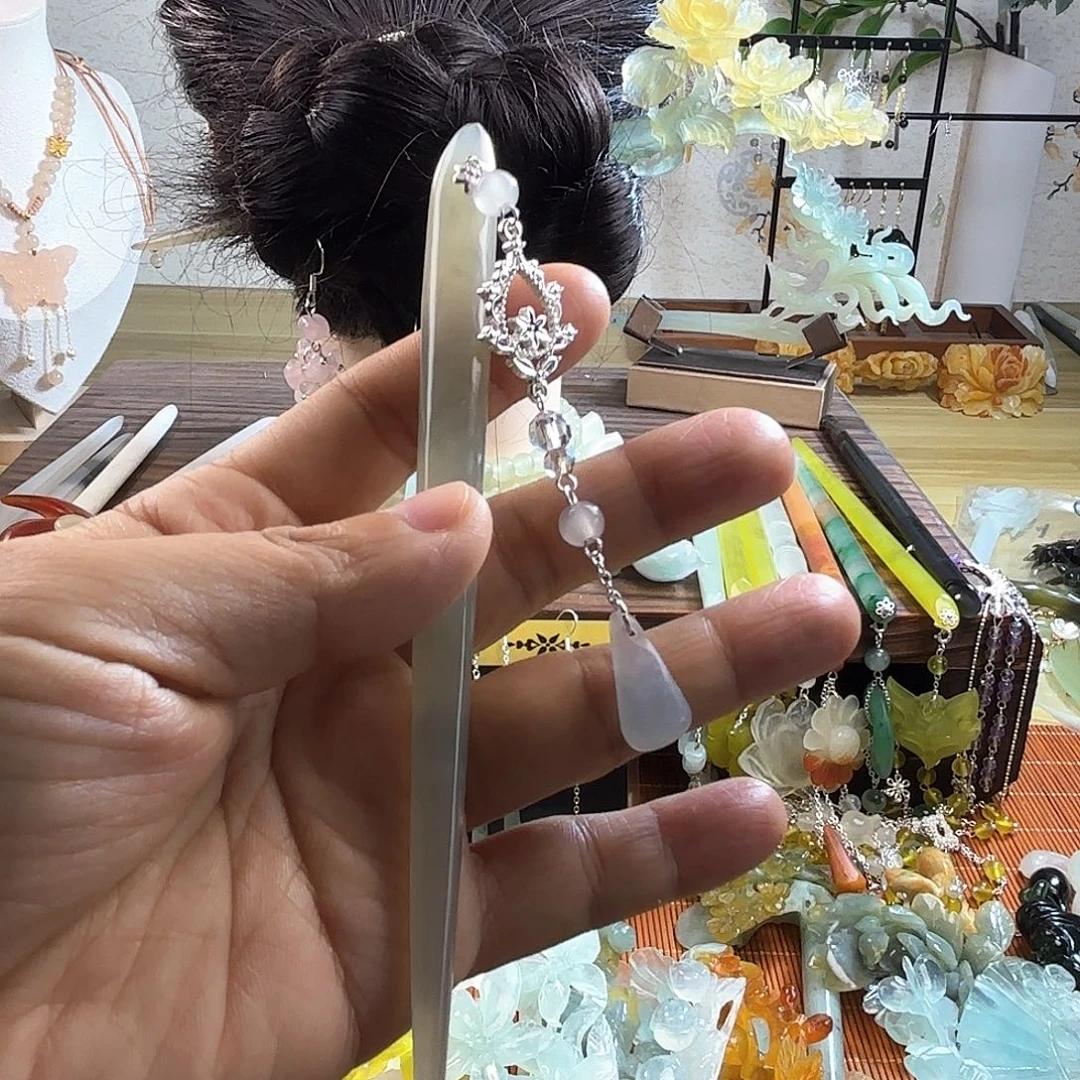 合金蛇纹石玉发饰