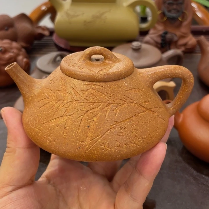 挥***人茶壶紫砂宝山降坡子冶手工刻绘