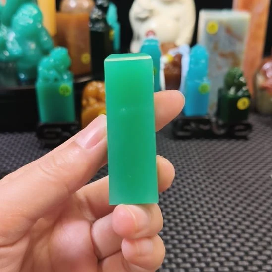 欢***足寿山石印石欢喜老师