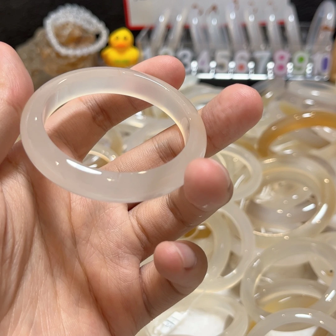 手镯玛瑙/玉髓未镶嵌❥***?246