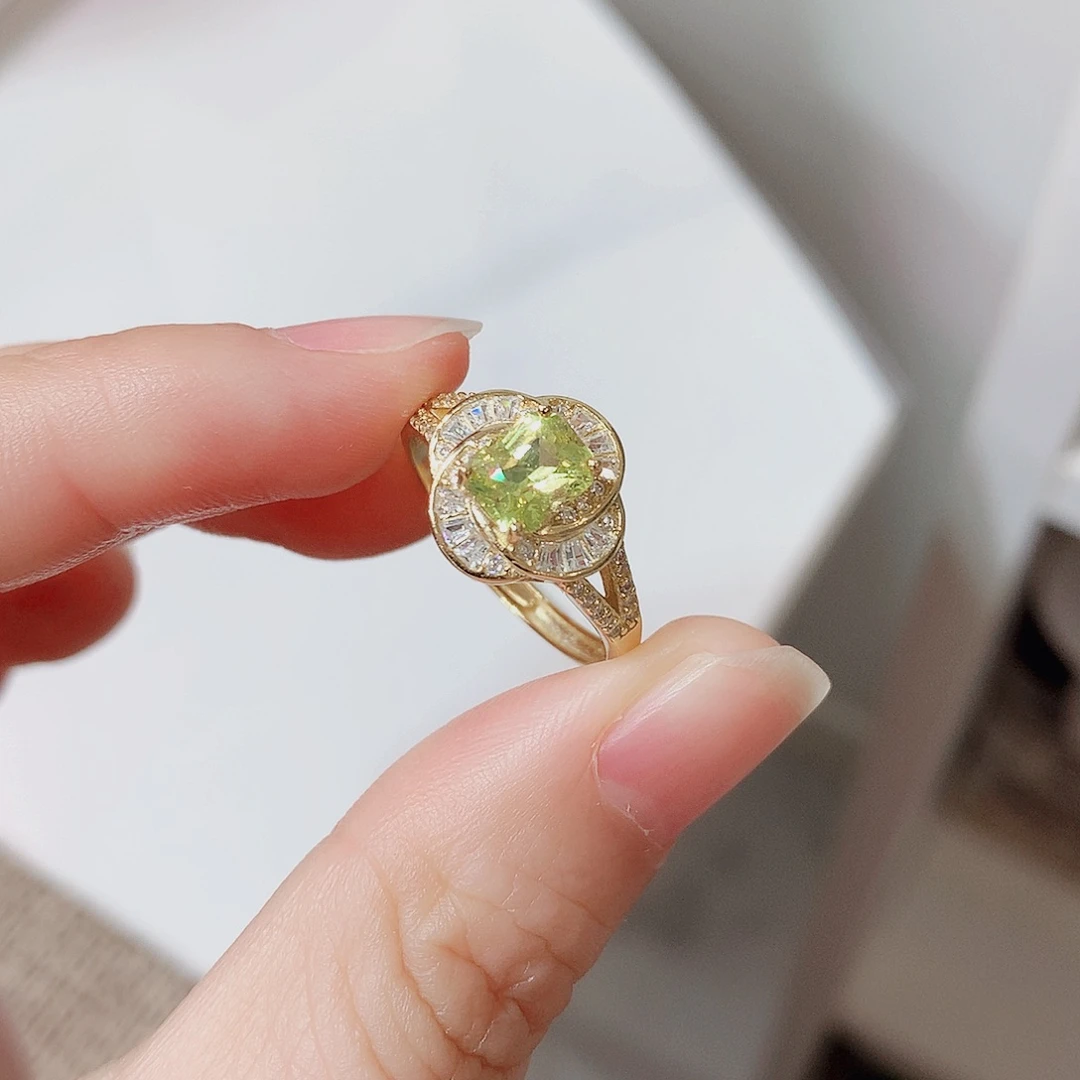 银S925镶嵌戒指金绿宝石
