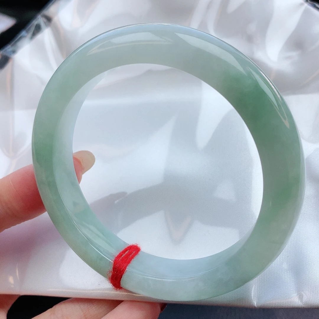 翡翠手镯未镶嵌58圈口100157