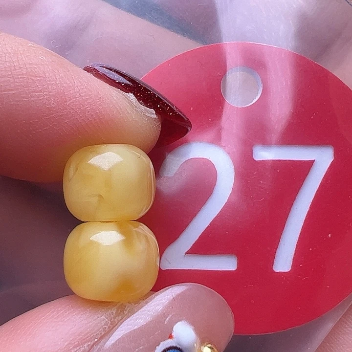 蜜蜡裸石未镶嵌微瑕9.3m m