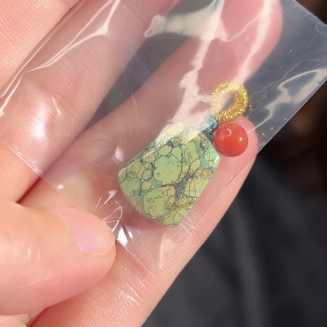 南红玛瑙未镶嵌珠宝奇石