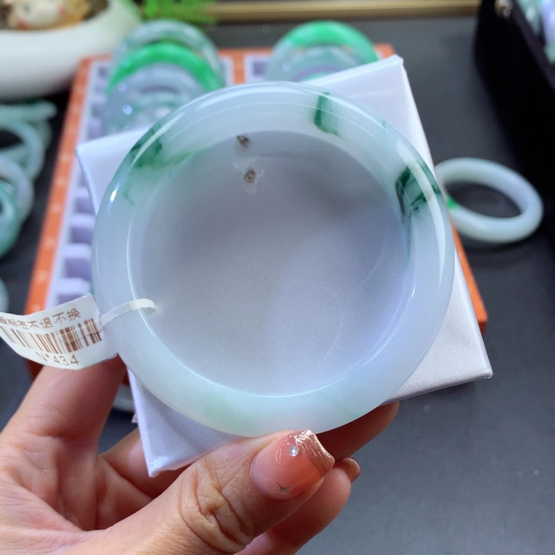 翡翠手镯未镶嵌55号