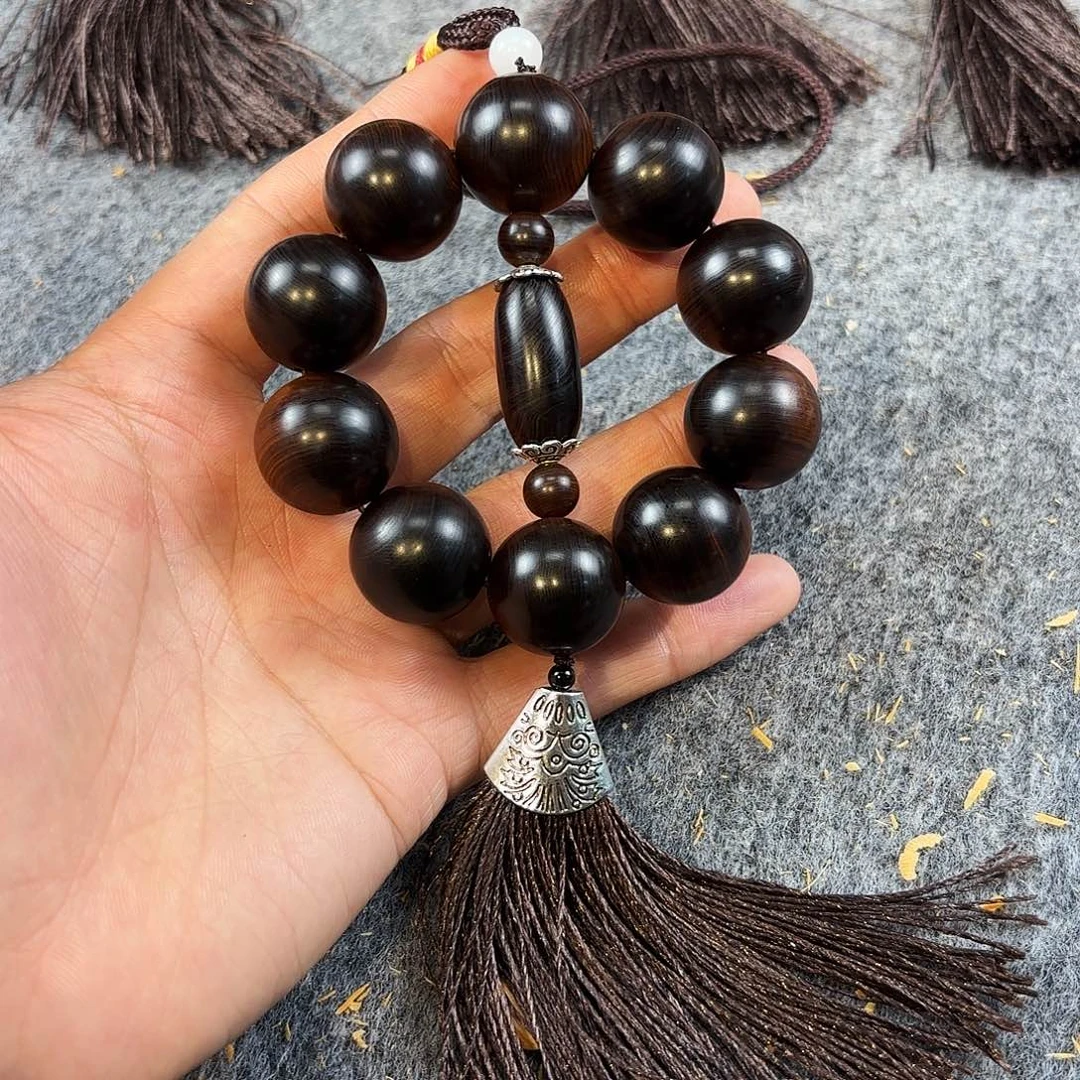 崖柏太行崖柏雷雷全瓷碳化2.0挂件