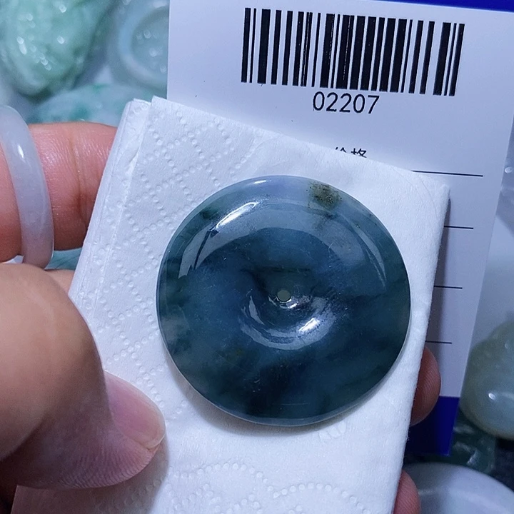 翡翠未镶嵌颈饰天光墟翡翠市场现金代购