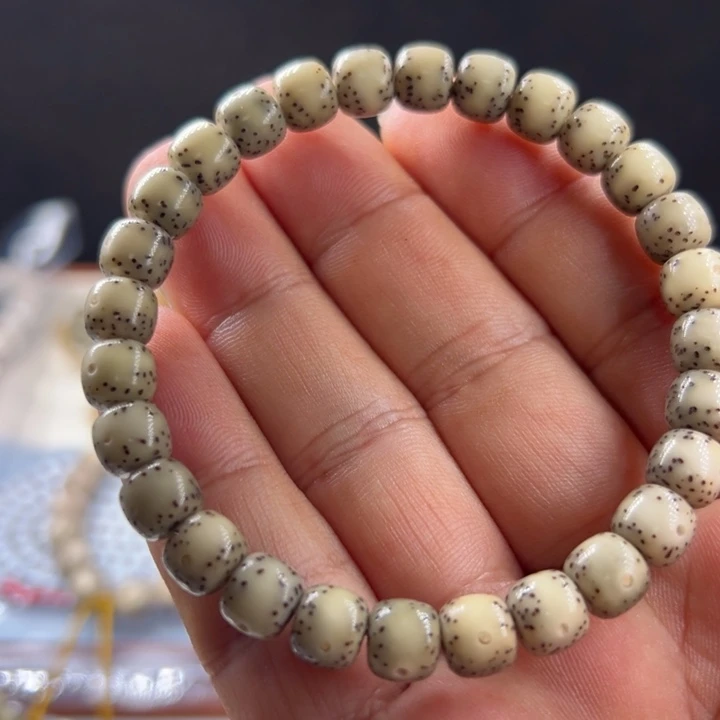 星月菩提吊坠87通体留白