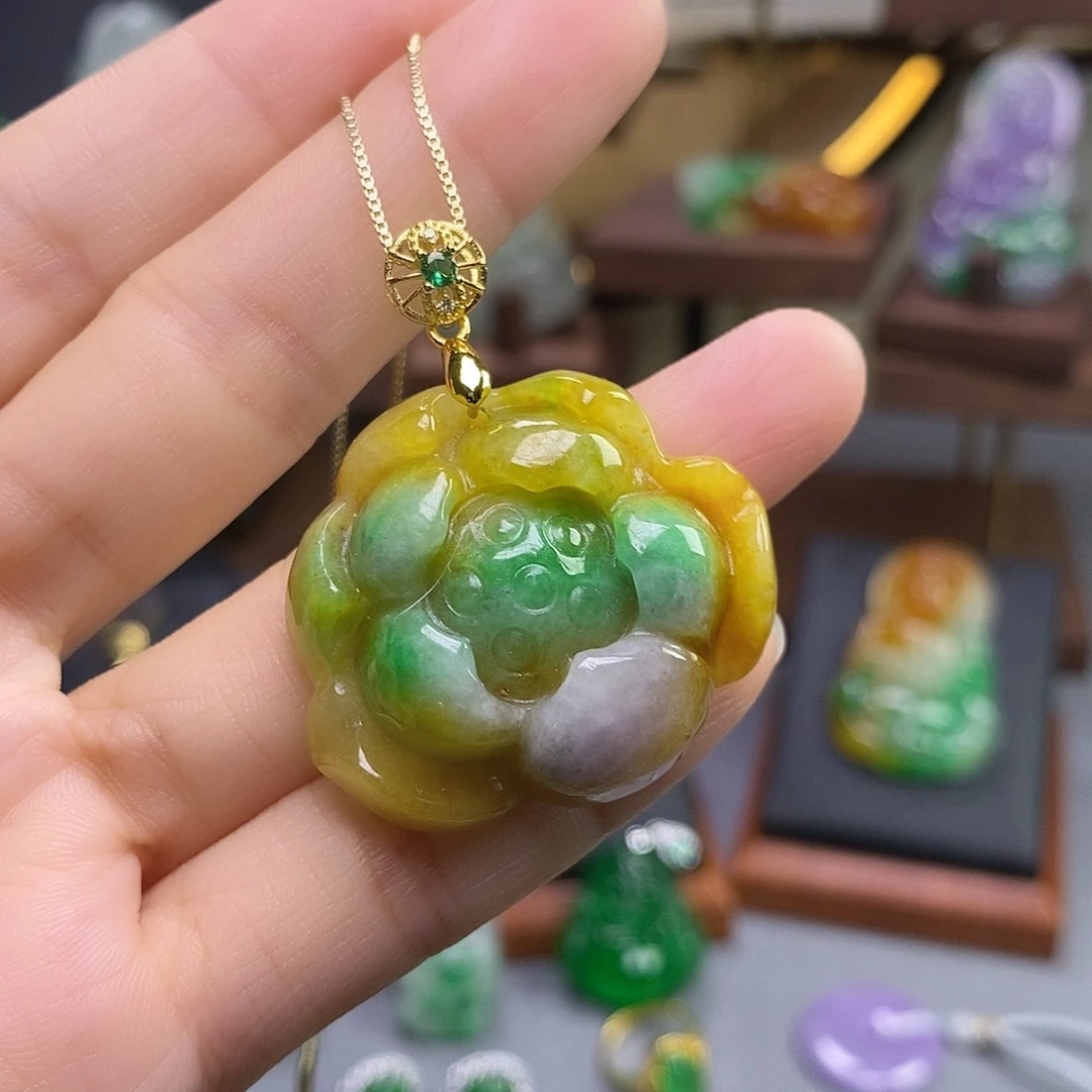 吊坠(赠链)未镶嵌翡翠