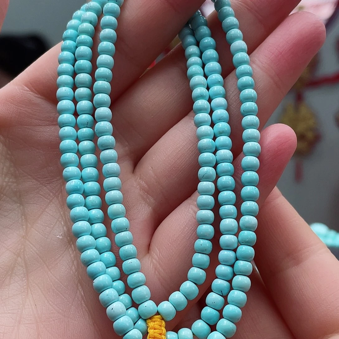 绿松石颈饰未镶嵌