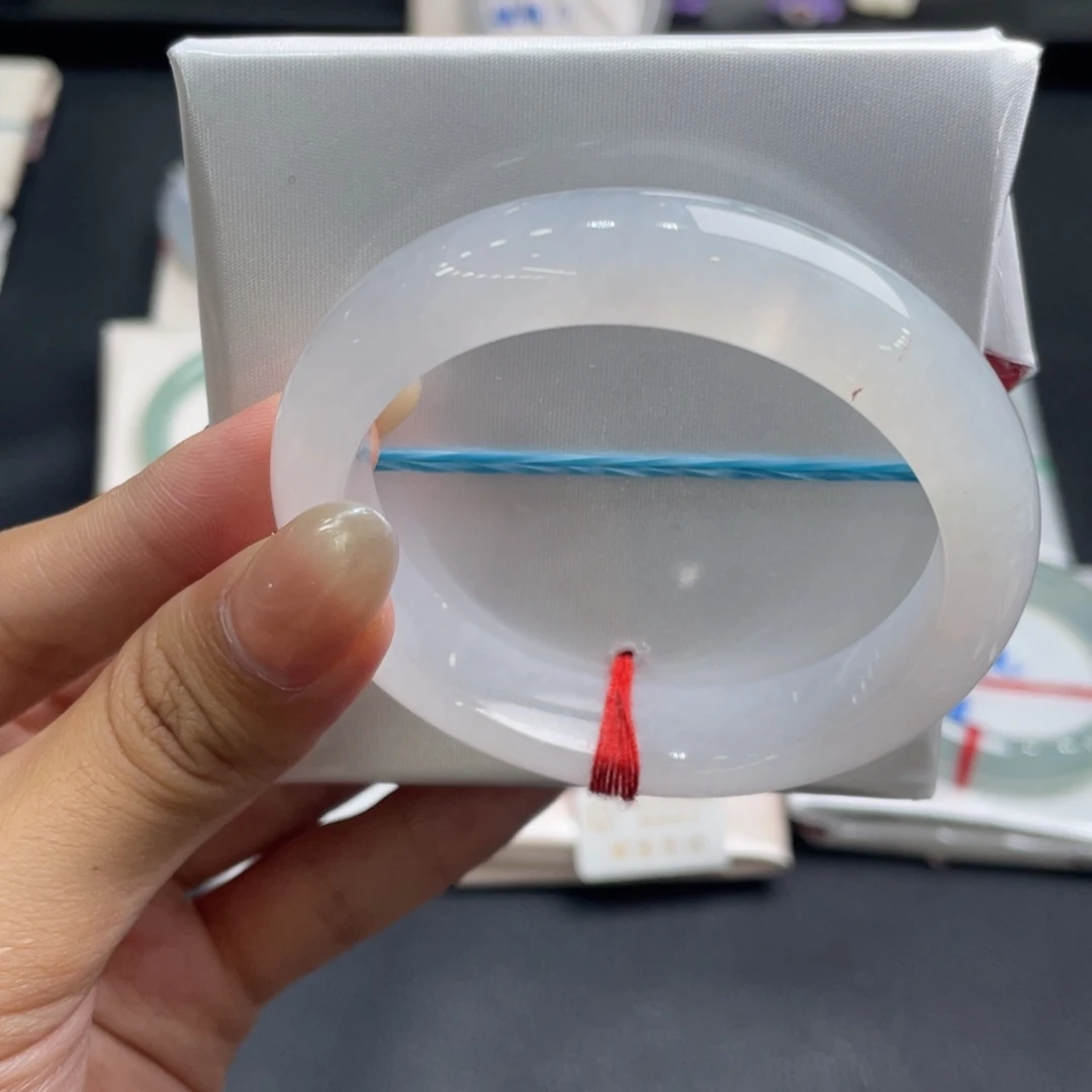 翡翠未镶嵌手镯7号