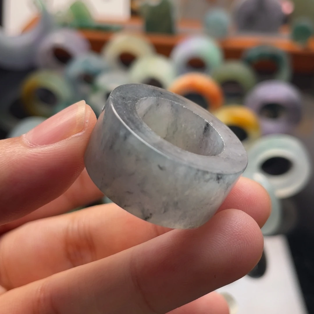 定制翡翠未镶嵌  冰乌鸡