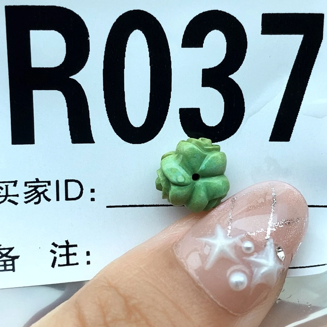 ****滑绿松石未镶嵌配饰