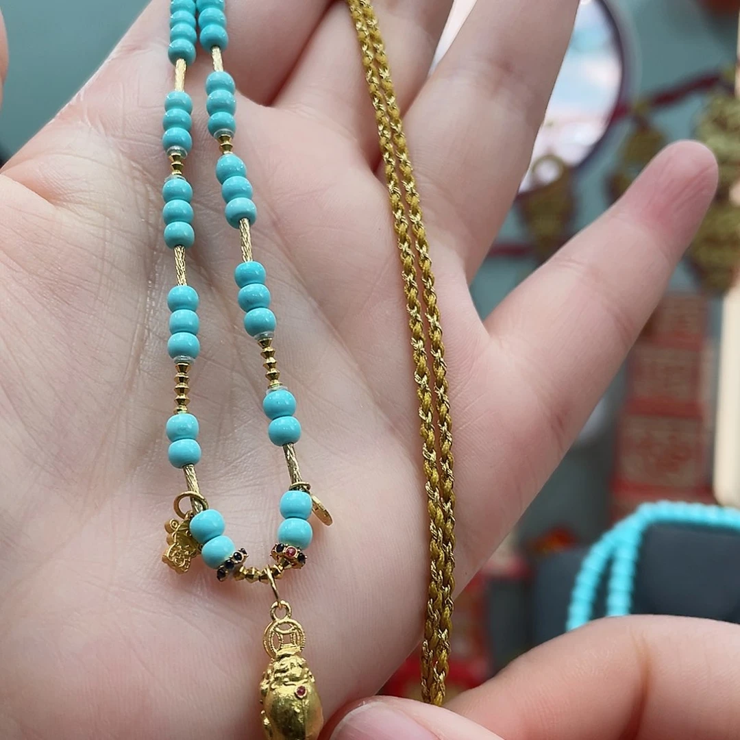 绿松石颈饰18K金镶嵌