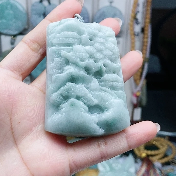 翡翠未镶嵌颈饰翡翠