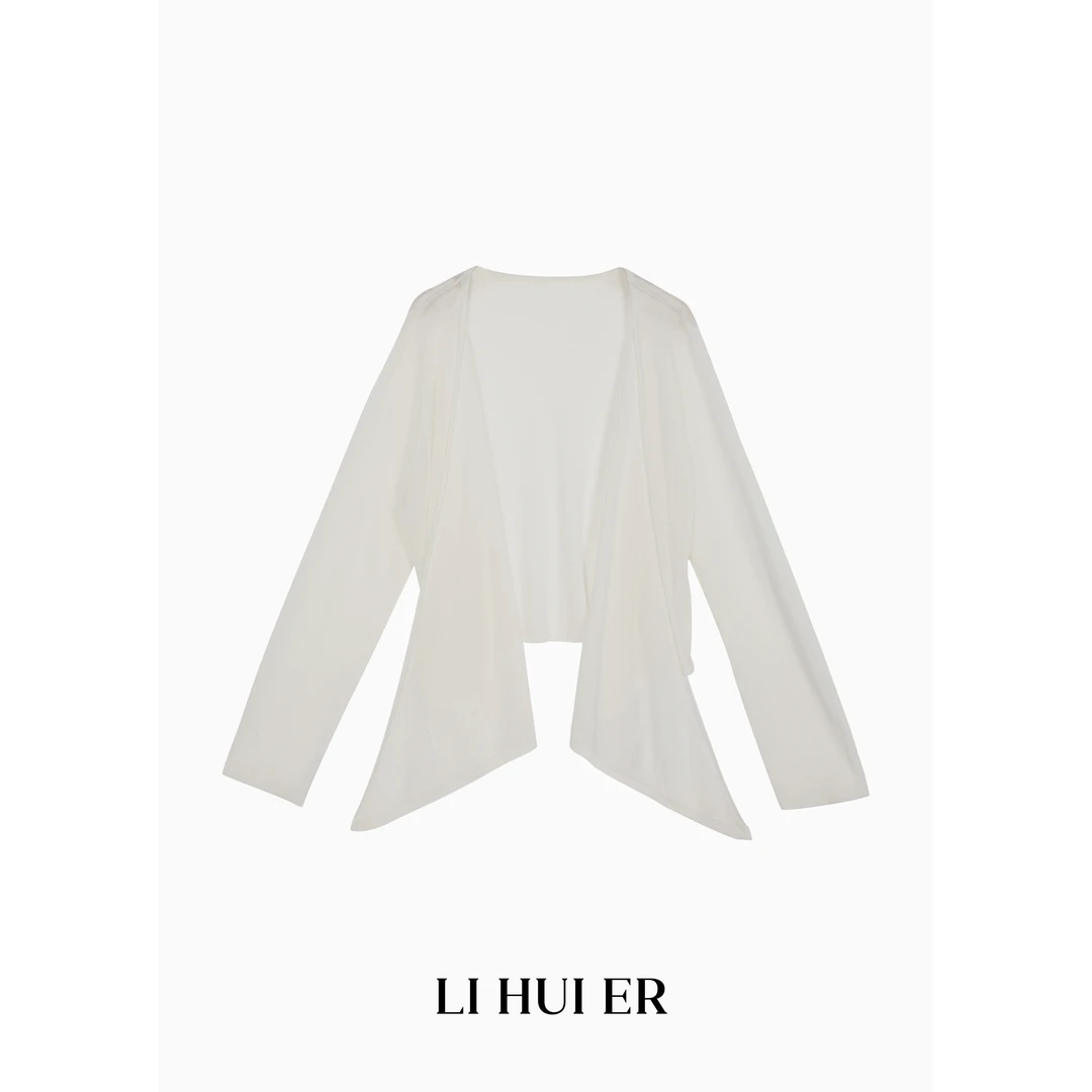 Li Hui Er【迷雾森林】2025新品轻奢极简设计师款舒适上衣6631