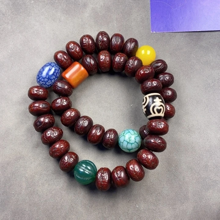 凤眼菩提吊坠凤眼