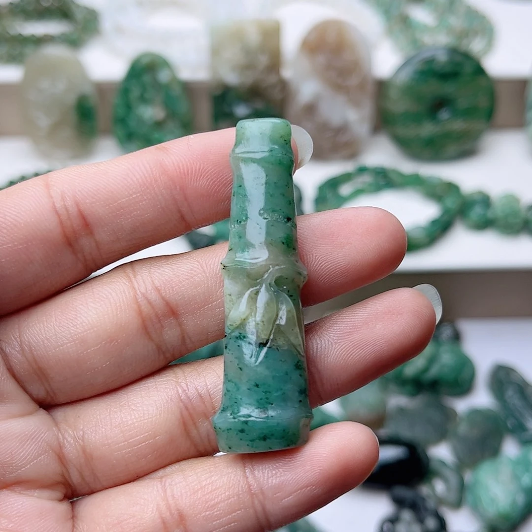 独山玉挂件未镶嵌冬****风