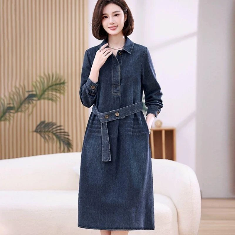 牛仔连衣裙女中长款2025春秋季新款长袖衬衫裙早秋大码休闲直筒裙
