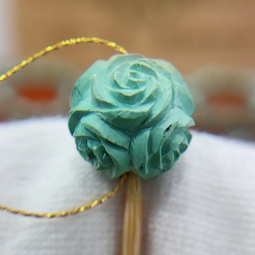 未镶嵌绿松石珠宝奇石