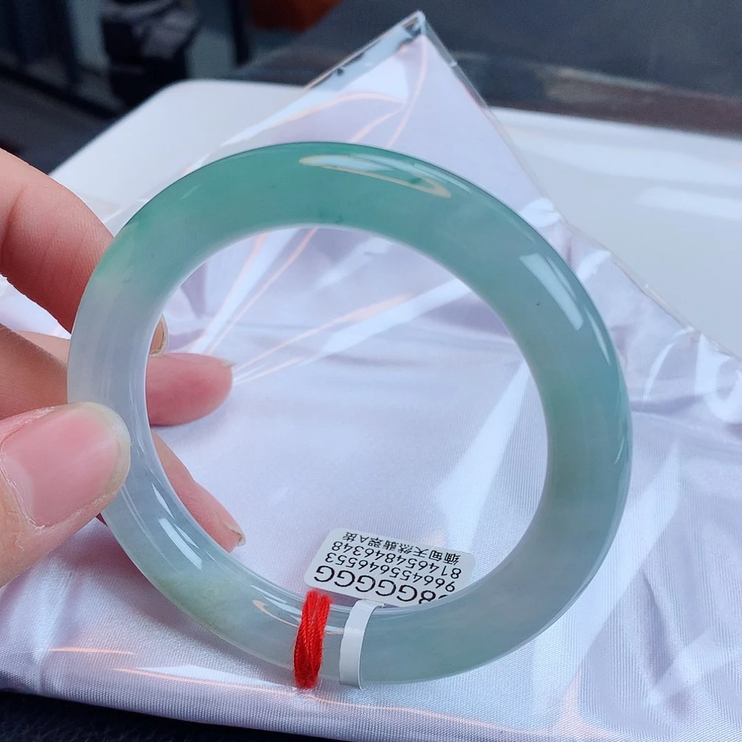 翡翠手镯未镶嵌天然缅甸翡翠A货手镯