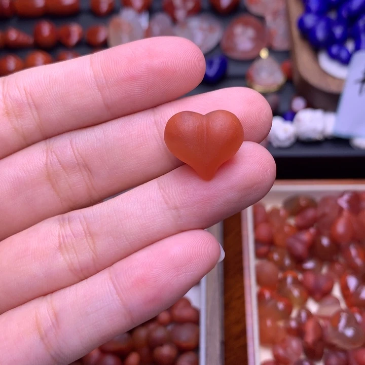 南红玛瑙未镶嵌珠宝半成品10