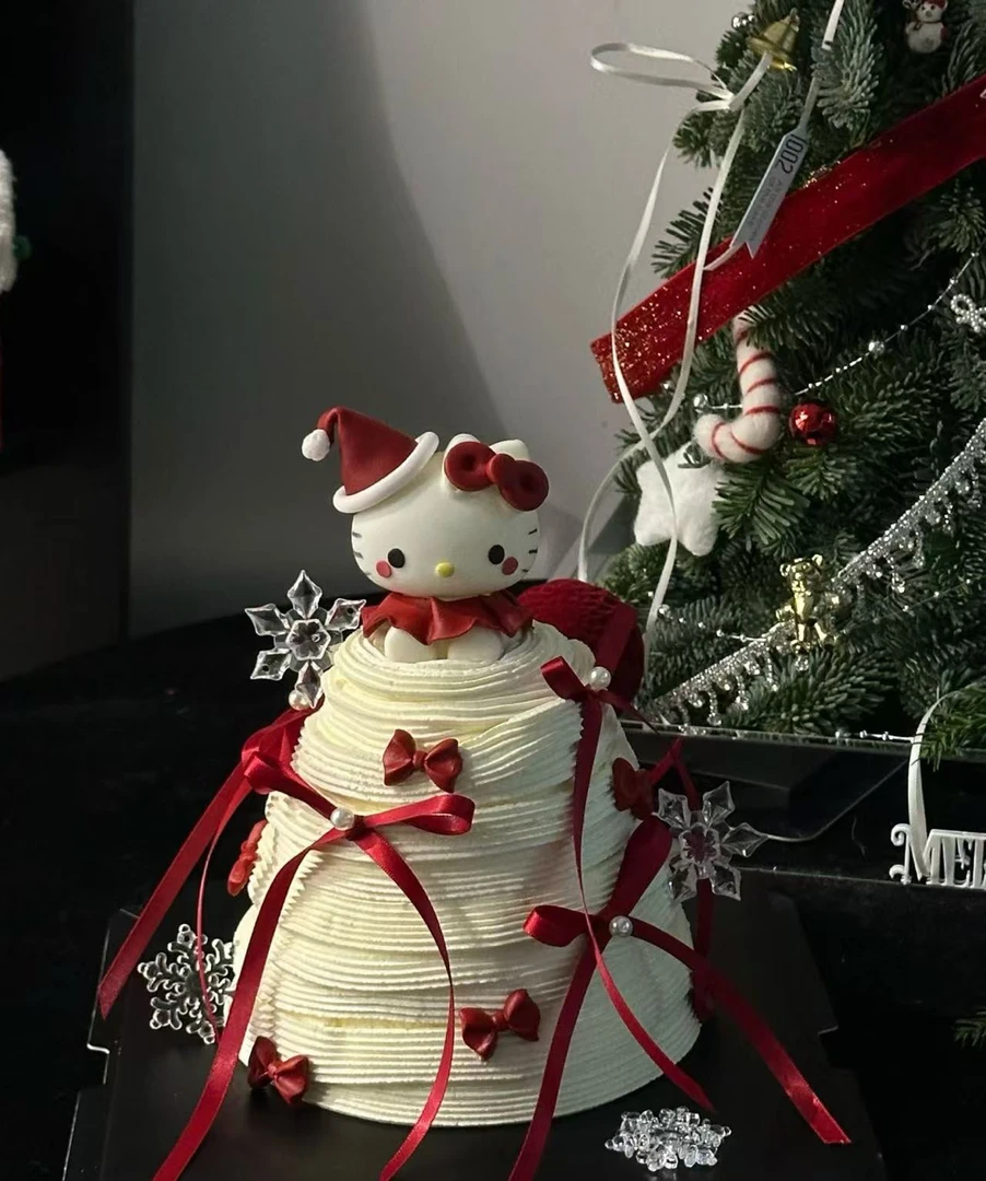 hello Kitty加高动物奶油蛋糕（5寸）