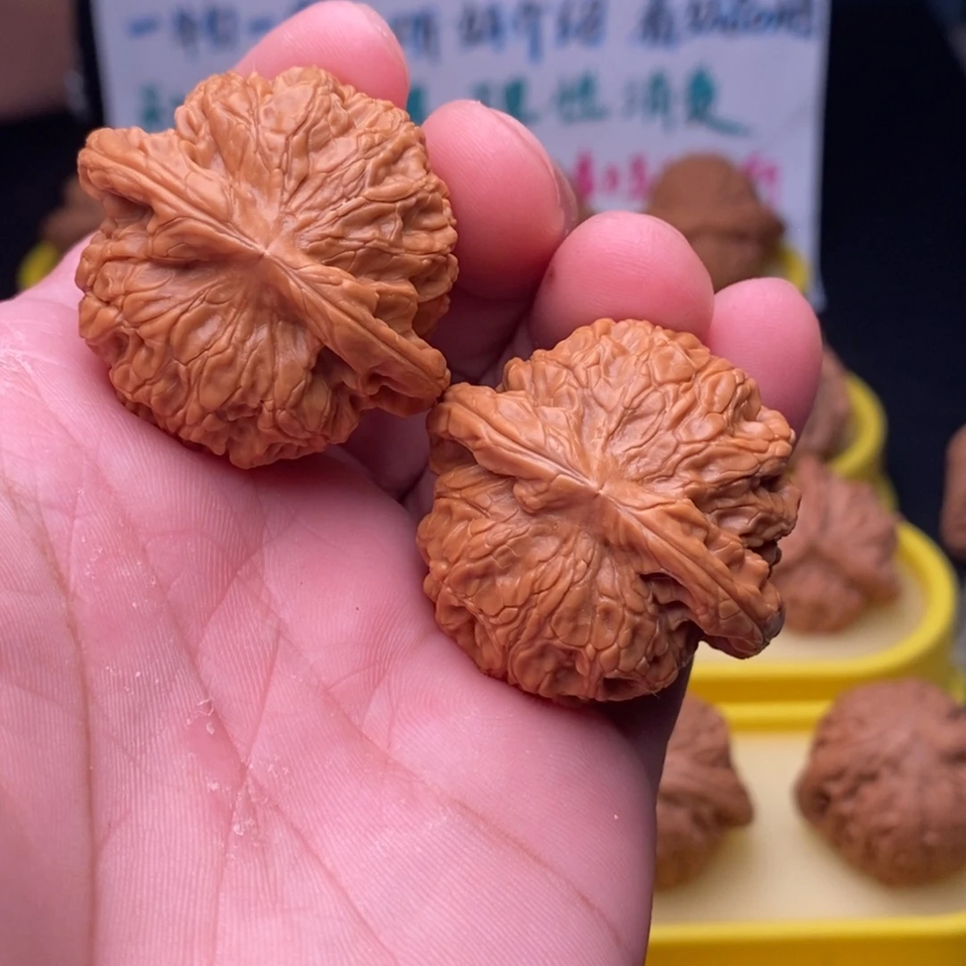 吊坠桃核玄武尺寸39