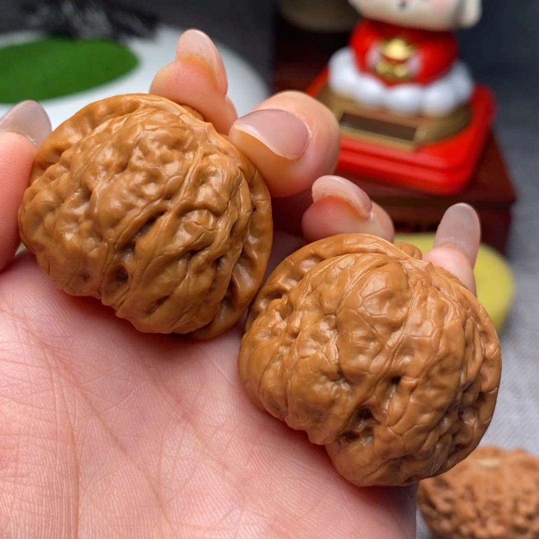 把件文玩核桃毕业精品水晶红皮大红皮40尺寸