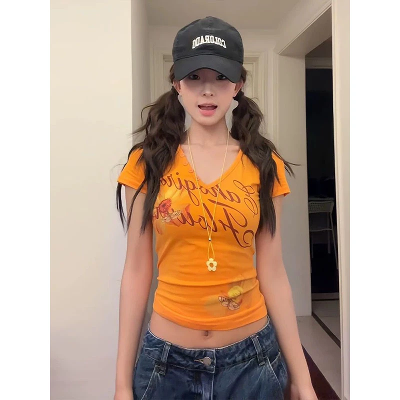 美式正肩花卉印花V领短袖t恤女夏季甜辣妹修身显瘦设计感小众上衣