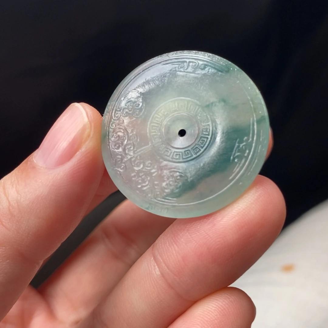 定制翡翠未镶嵌扣子