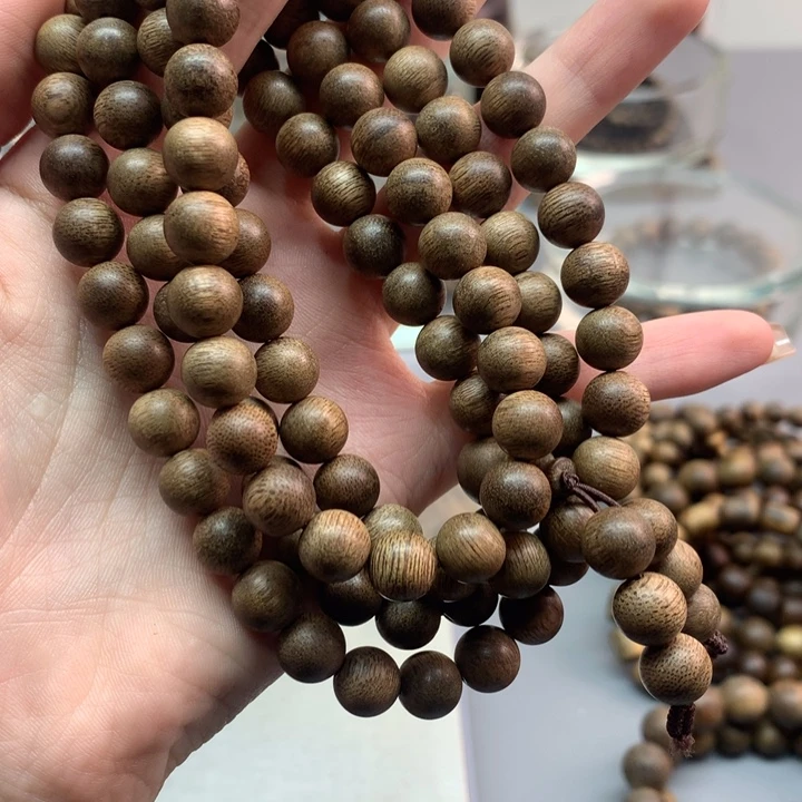 沉香手串0.8✖️108多圈文莱