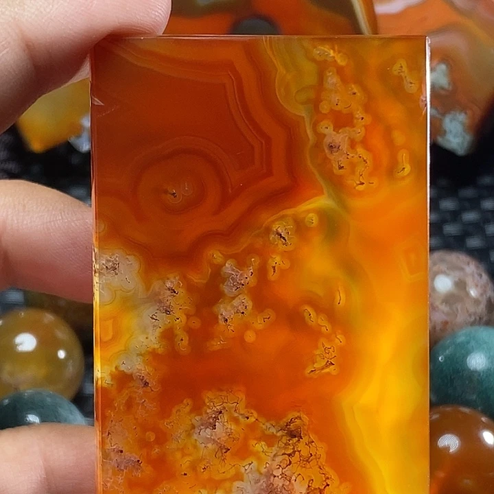 未镶嵌颈饰玛瑙/玉髓