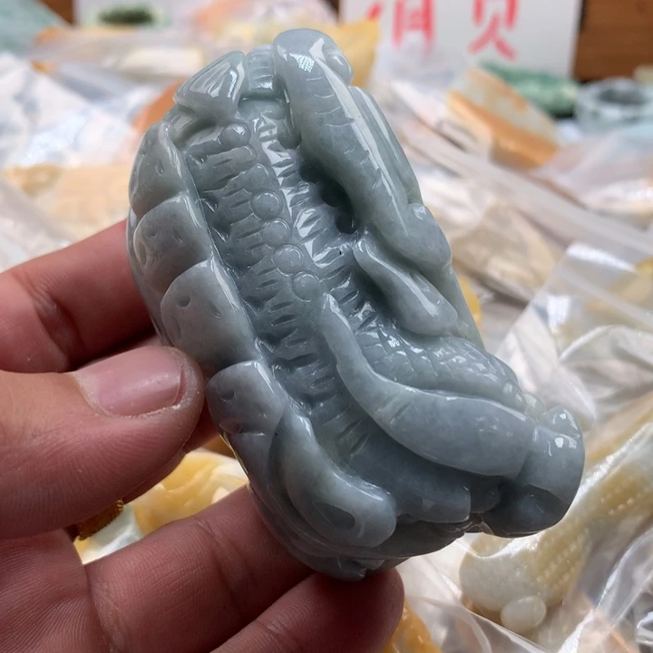 翡翠未镶嵌颈饰保真天然a货翡翠