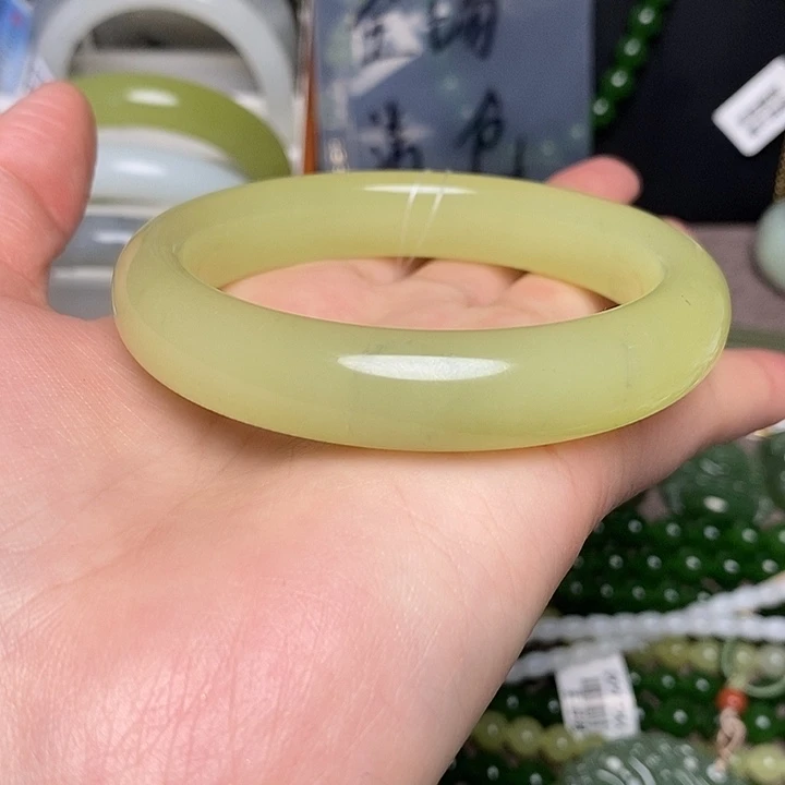 和田玉未镶嵌手镯57 58