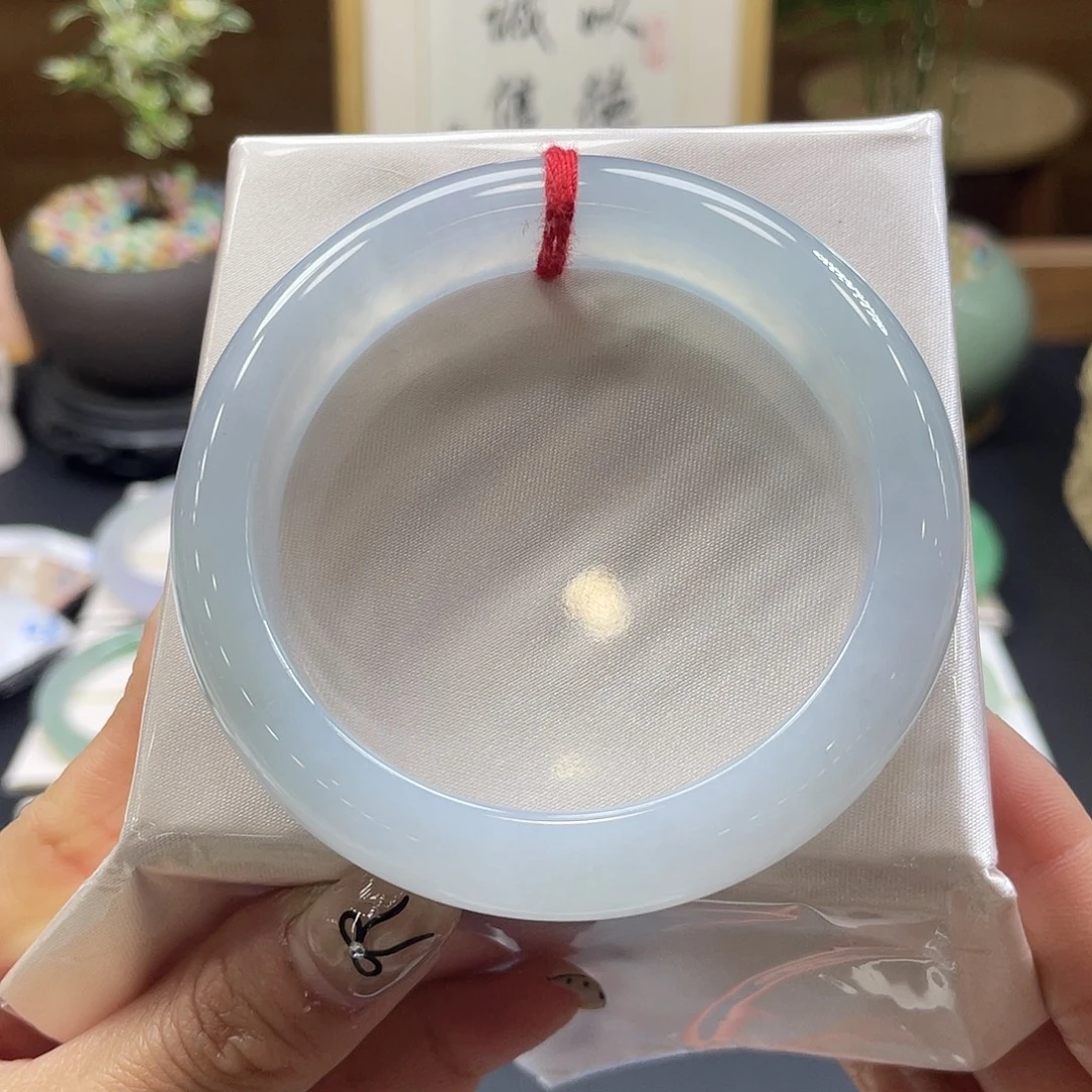 翡翠未镶嵌手镯42 号