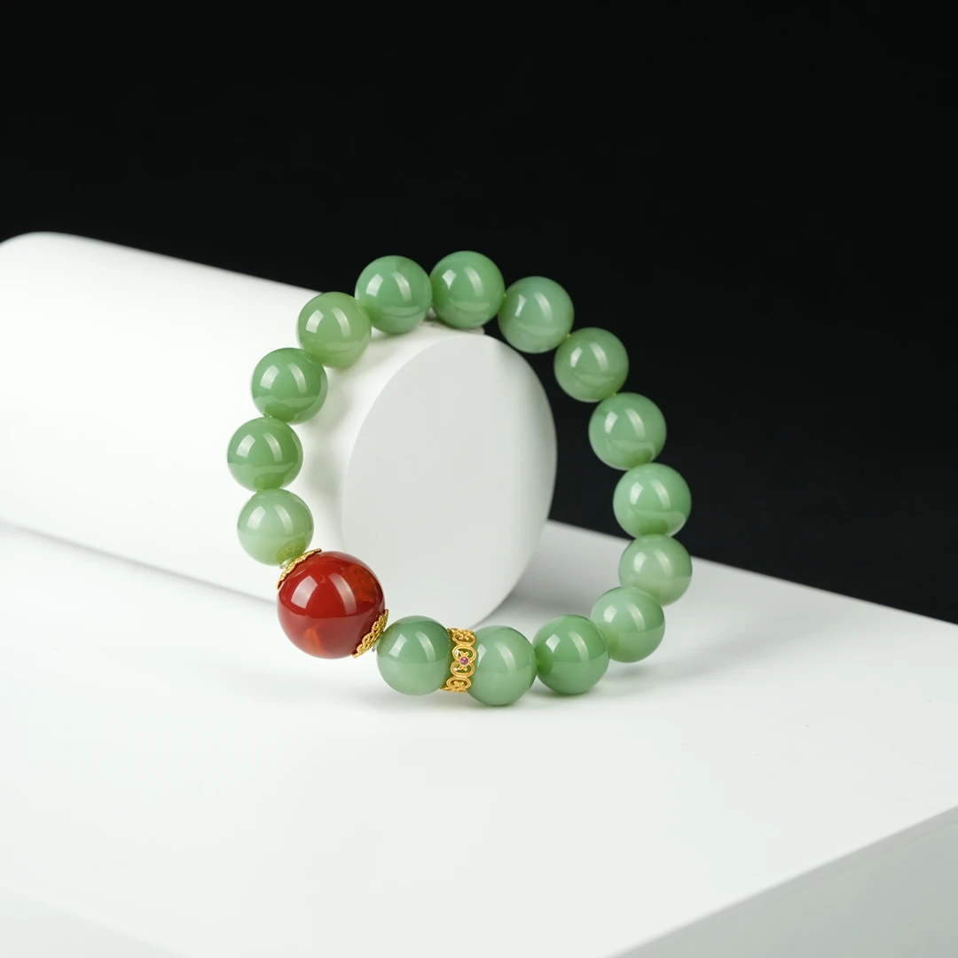 毕业级 和田玉粉青火焰纹肉底手串 18K金 H17677