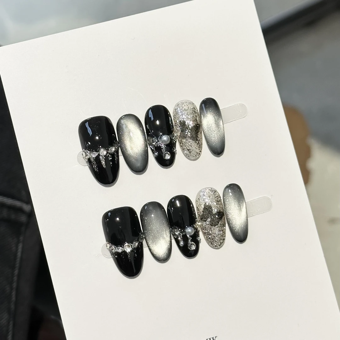 “格林皇后”CHUN·手工穿戴甲甜酷爆闪辣妹风纯欲高级猫眼10片美甲i