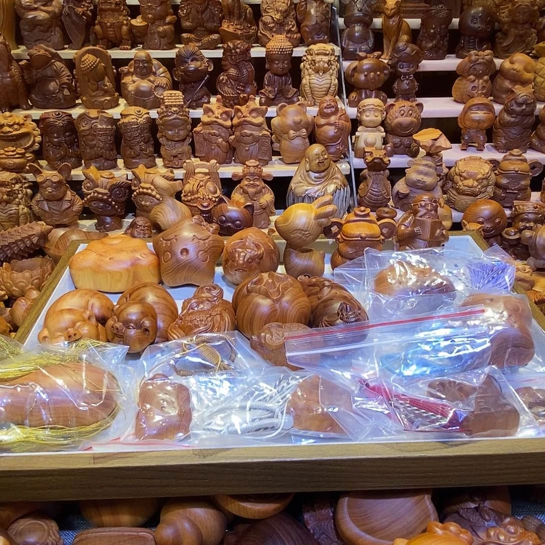 用***8木崖柏木雕手把件微瑕