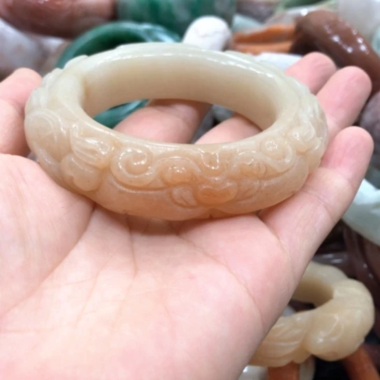 石英质玉草莓酱八方来财未镶嵌清*