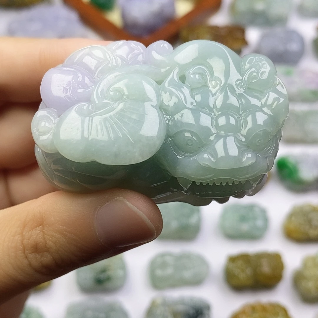 颈饰未镶嵌翡翠貔貅