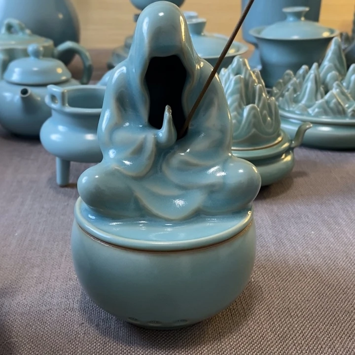 瓷片香炉一一一一一一一