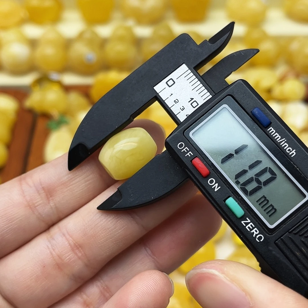 蜜蜡未镶嵌裸石天然