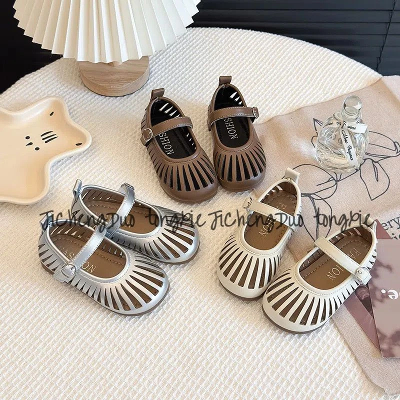 韩版童鞋2025夏季新款儿童柳条镂空公主单鞋女童彩色软底甜美凉鞋