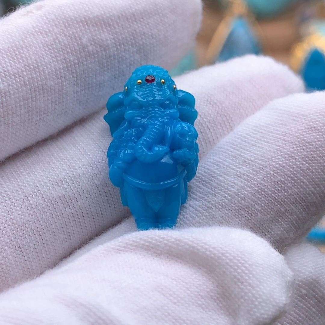 未镶嵌绿松石珠宝奇石