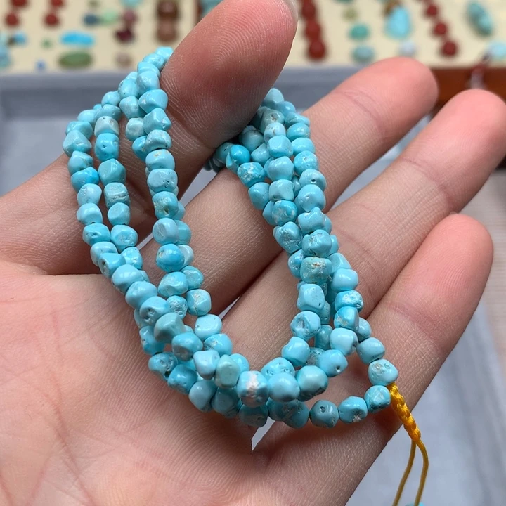 绿松石配饰未镶嵌