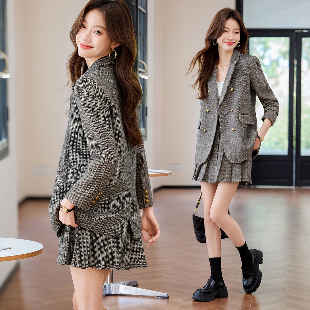 学院风西装百褶裙套装女2025春装新款减龄气质洋气毛呢西服两件套