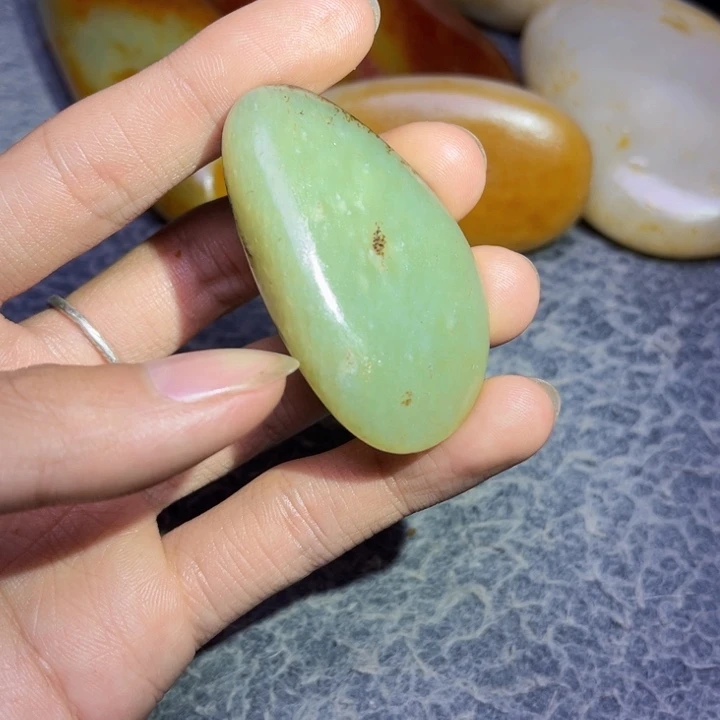 未镶嵌和田玉珠宝奇石